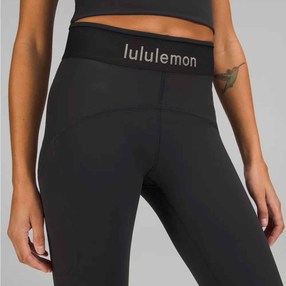 Lululemon Logo Waistband Everlux High-Rise Tight 25" Sz 6 black leggings